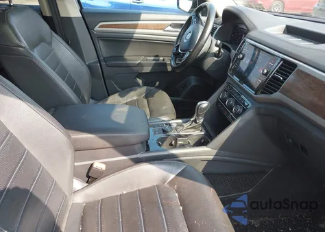 2018 Volkswagen Atlas 3.6L V6 Sel Premium z USA, uszkodzony, nr VIN 1V2NR2CA9JC563980